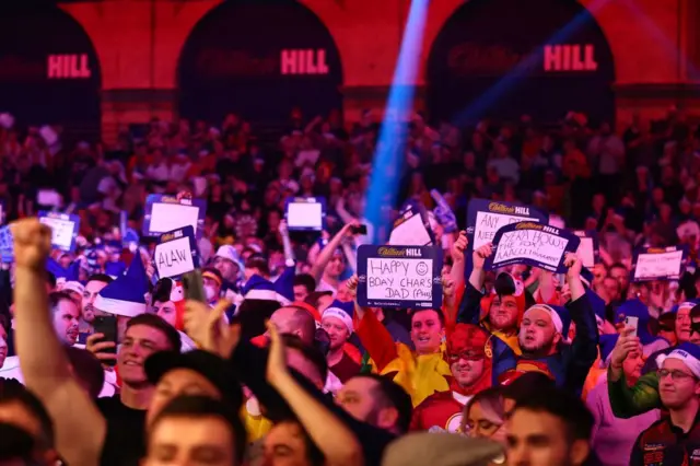 Darts crowd.