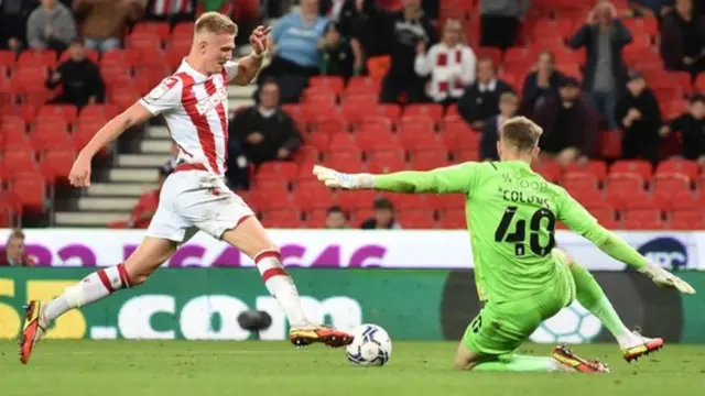 Sam Surridge scoring for Stoke