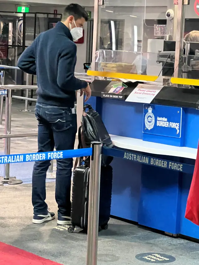 Djokovic at the airport