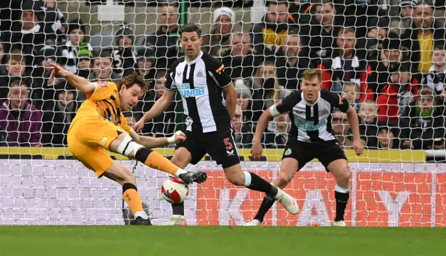 Joe Ironside scoring for Cambridge