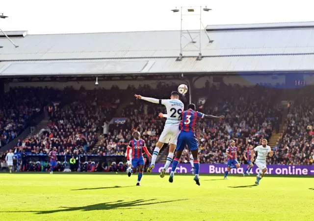 Chelsea's German midfielder Kai Havertz and Crystal Palace's English defender Tyrick Mitchell