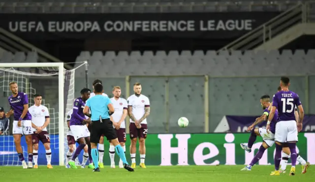 Cristiano Biraghi  scores a freekick to make it 2-0