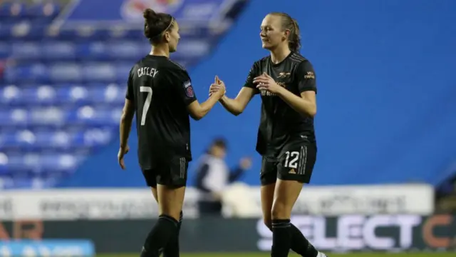 Frida Maanum and Stephanie Catley celebrate their win