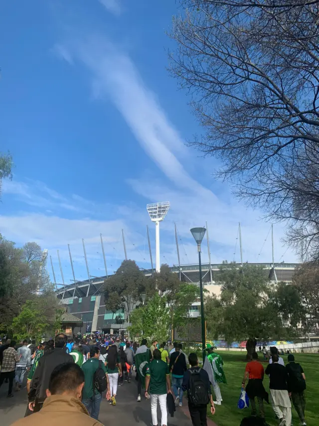 Pakistan and India fans arrive at the MCG