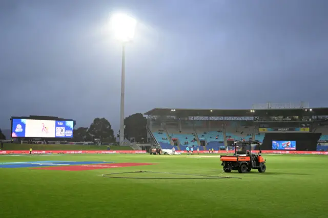 A general shot of the Bellerive Oval in the rain