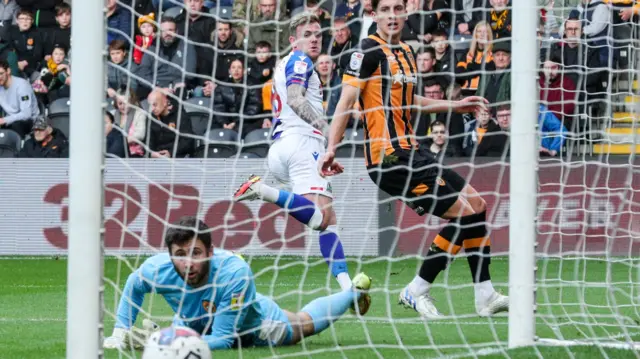 Sammie Szmodics goal