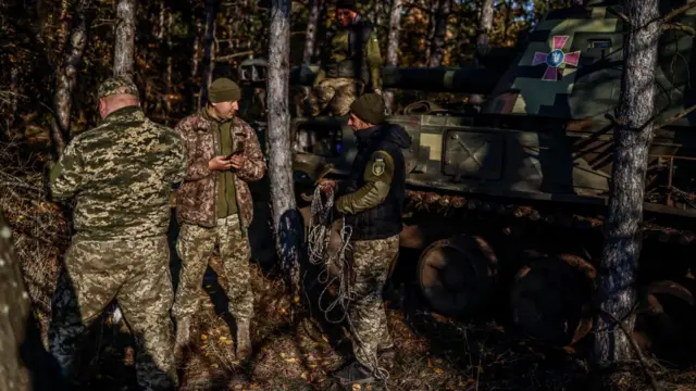 Ukrainian soldiers in Kherson region