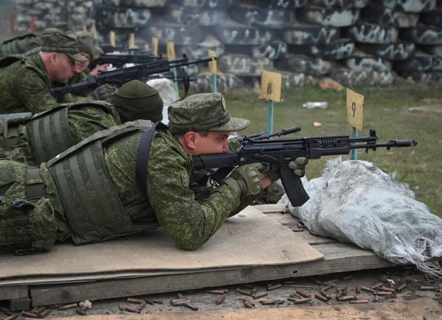 Mobilised Russian soldiers take part in target practice in Rostov-on-Don