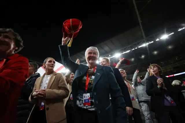 Former England players honoured at Wembley