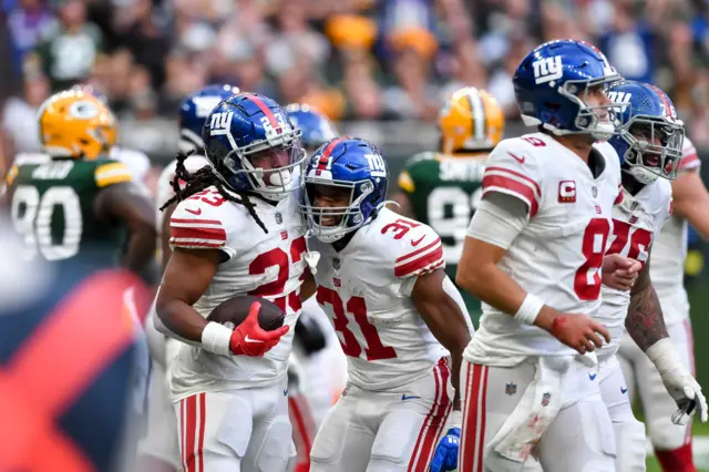 New York Giants celebrate.