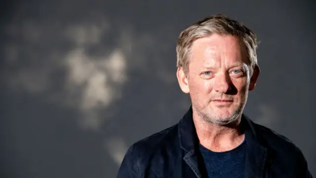 Douglas Henshall