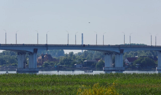 Antonivskyi bridge