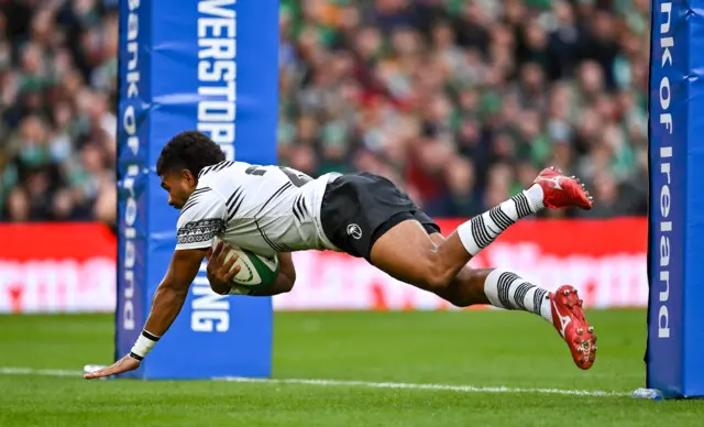 Simione Kuruvoli scores a try