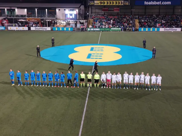 Teams out for anthems