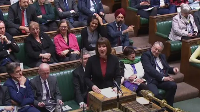 Shadow chancellor Rachel Reeves responds to Hunt's statement