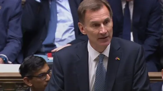 Jeremy Hunt delivers his Autumn Statement to MPs