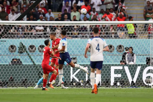 Jude Bellingham flicks the header goalwards