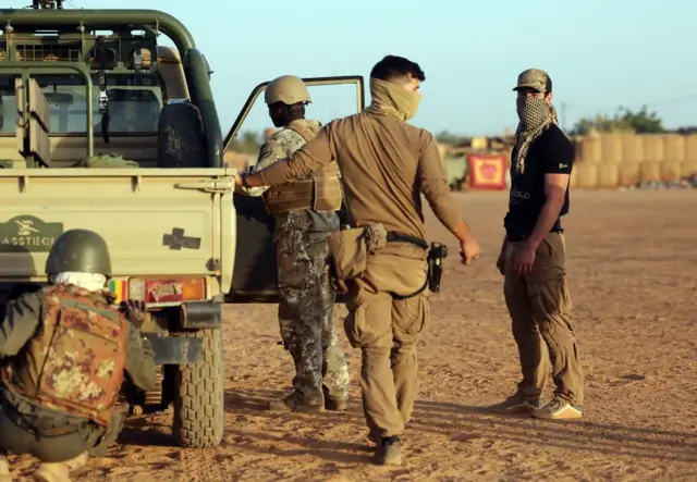 rench Marine Special Operation Forces officers attend during a training with Mali's FAMA soldiers