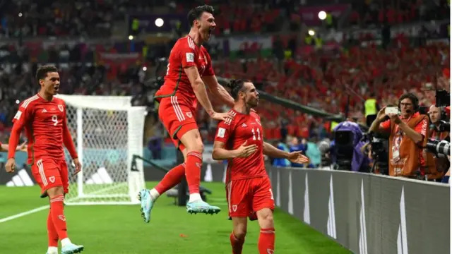 Kieffer Moore celebrates his goal