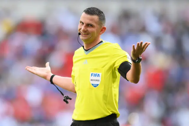 Michael Oliver