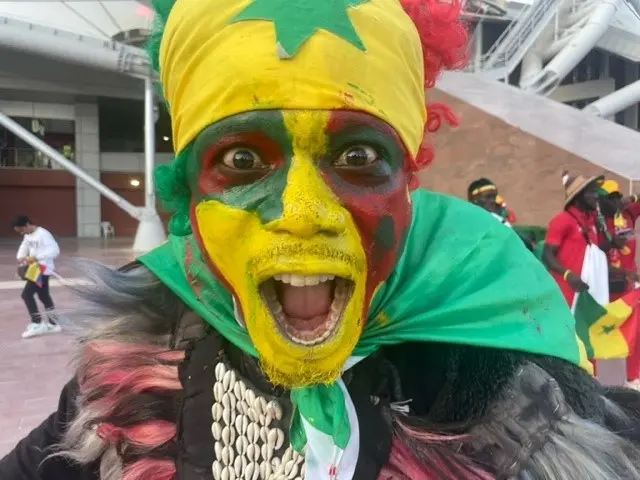 A Senegal fan