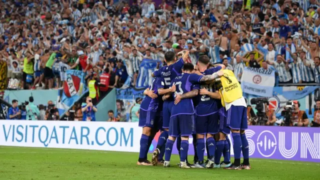 Poland 0-2 Argentina