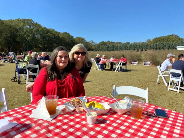 Georgia voters Vanessa Green and Debbie Whelchel