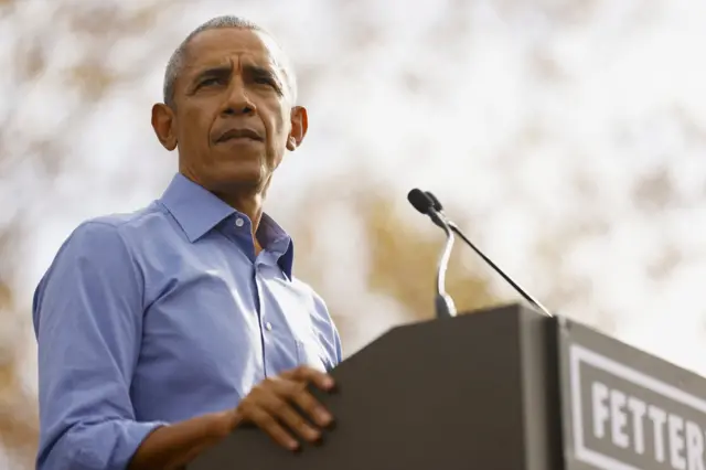 Obama at the podium in Pittsburgh