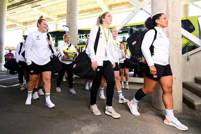 England women arrive