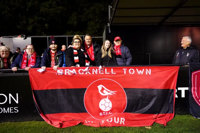 Bracknell Town fans