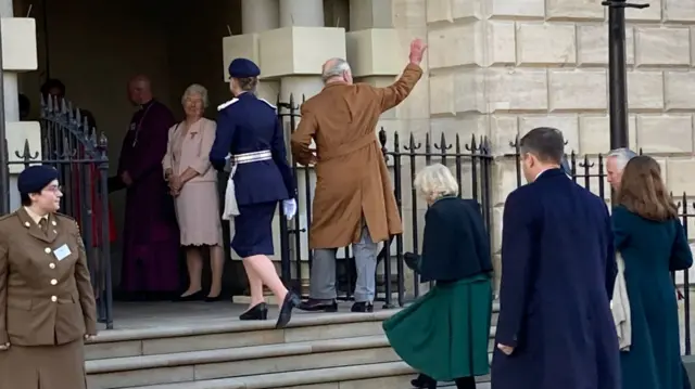 King Charles walking into Mansion House