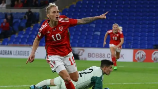 Jess Fishlock