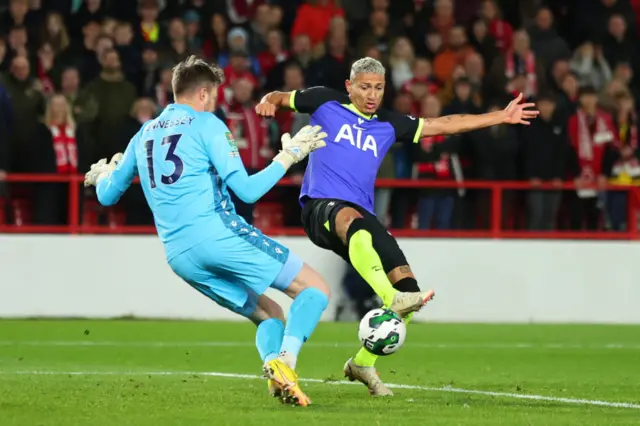 Richarlison compete with Wayne Hennessey