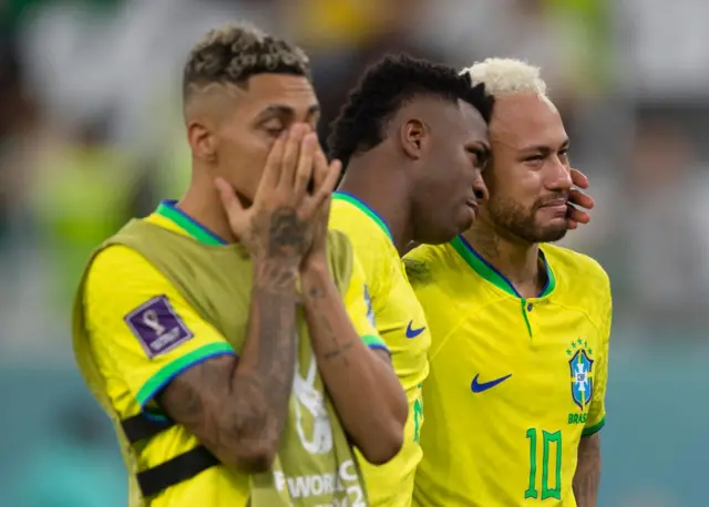 Raphinha, Vinicius Junior and Neymar react