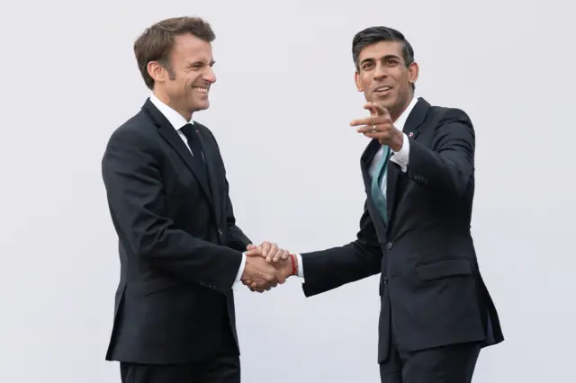 Emmanuel Macron and Rishi Sunak