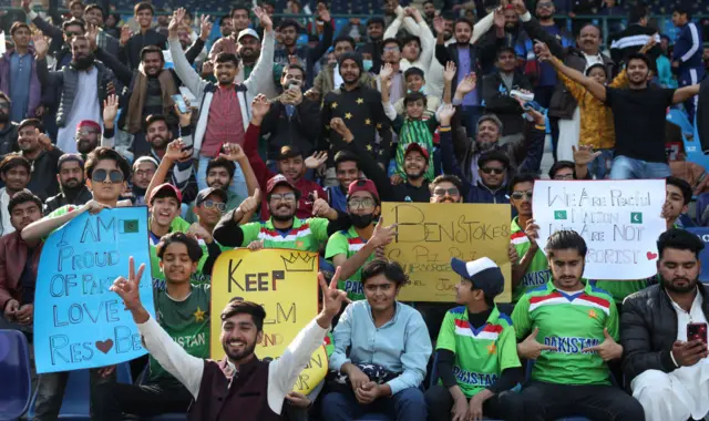 Pakistan fans in Multan