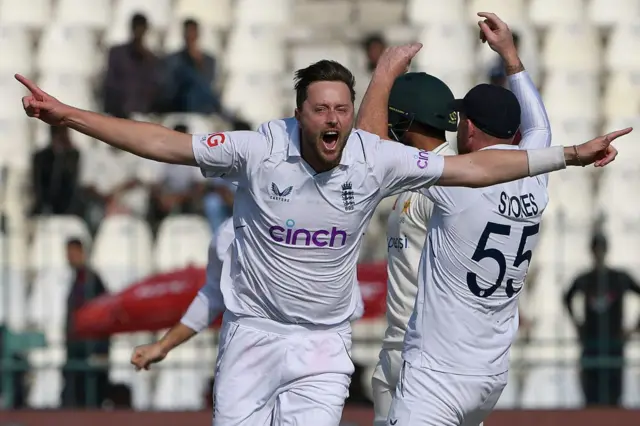 Ollie Robinson celebrating a wicket