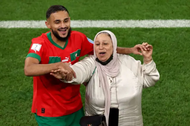 Sofiane Boufal & his mum