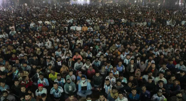 The crowds of fans in Dhaka, Bangladesh, watching Argentina