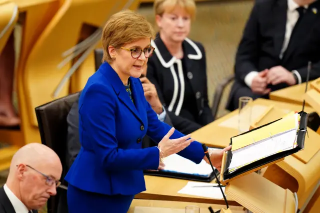 nicola sturgeon