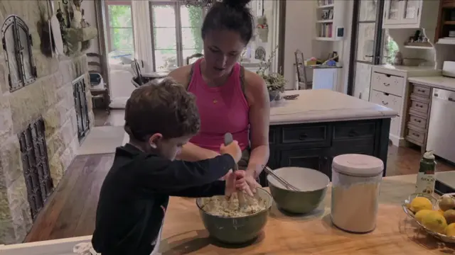 Archie baking