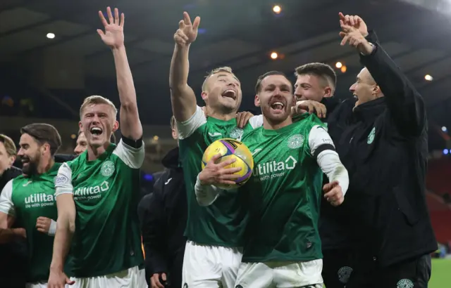 Hibs celebrate against Rangers