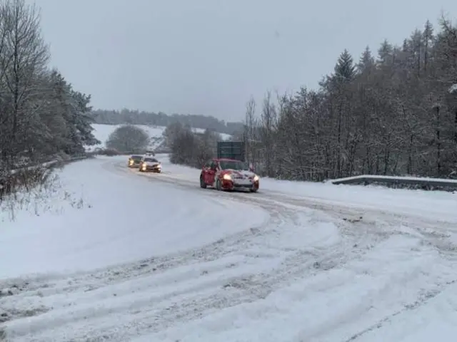 Cars struggling as the weather worsens near Dunblane