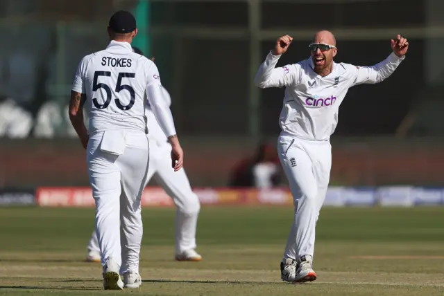 Jack Leach