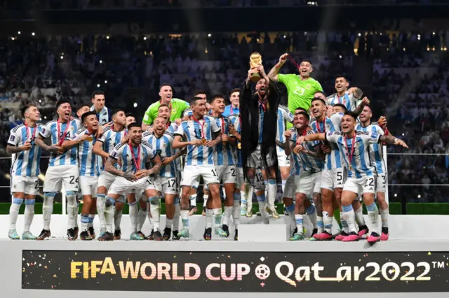 Argentina lift World Cup