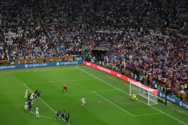 Lionel Messi's penalty gives Argentina the lead against France