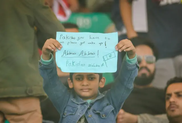 Pakistan fan