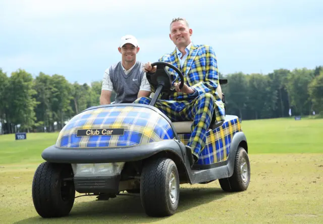 Rory McIlroy and Doddie Weir