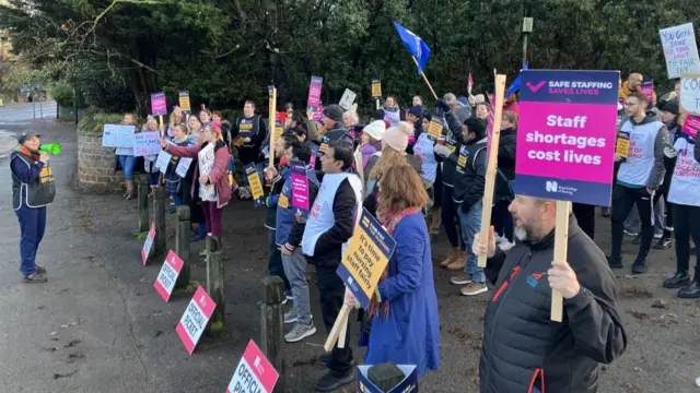 Picket line outside QMC, Nottingham