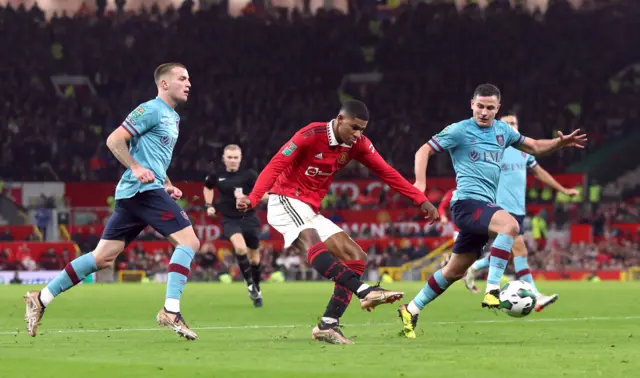 Marcus Rashford scores for Manchester United against Burnley